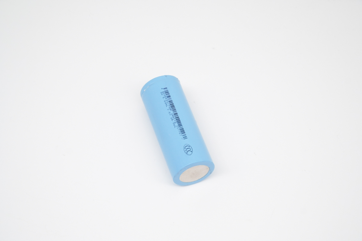 26650生态解码：90A放电怪兽与7000mAh巨容量的两极争锋​​